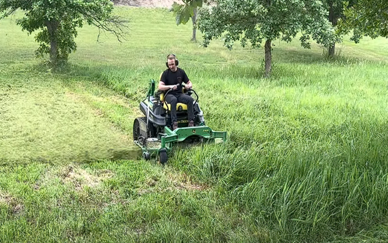 Zero turn mower